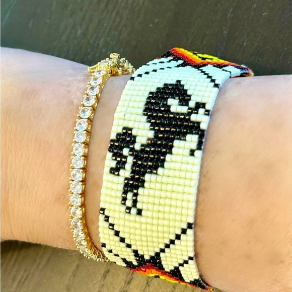 Handwoven loom cuff panel bracelet adjustable seed bead Native American motif - Picture 6 of 8